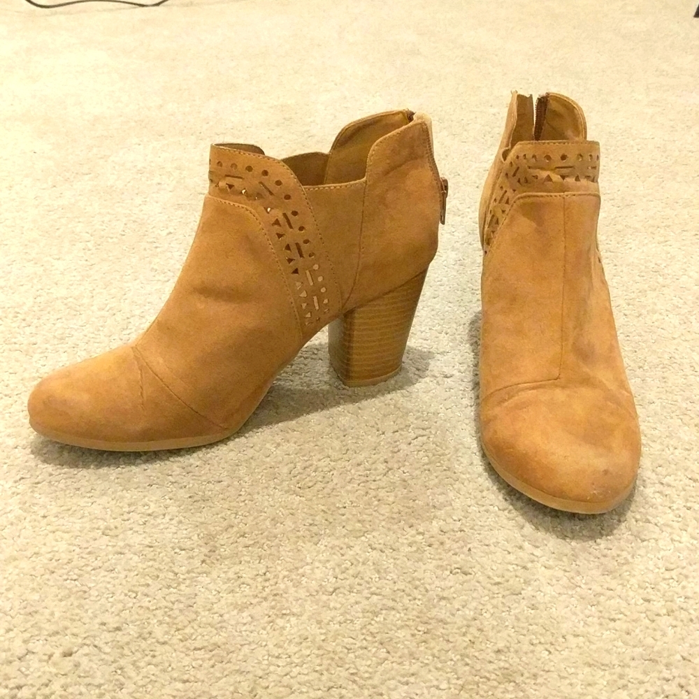 Congac ankle heel booties